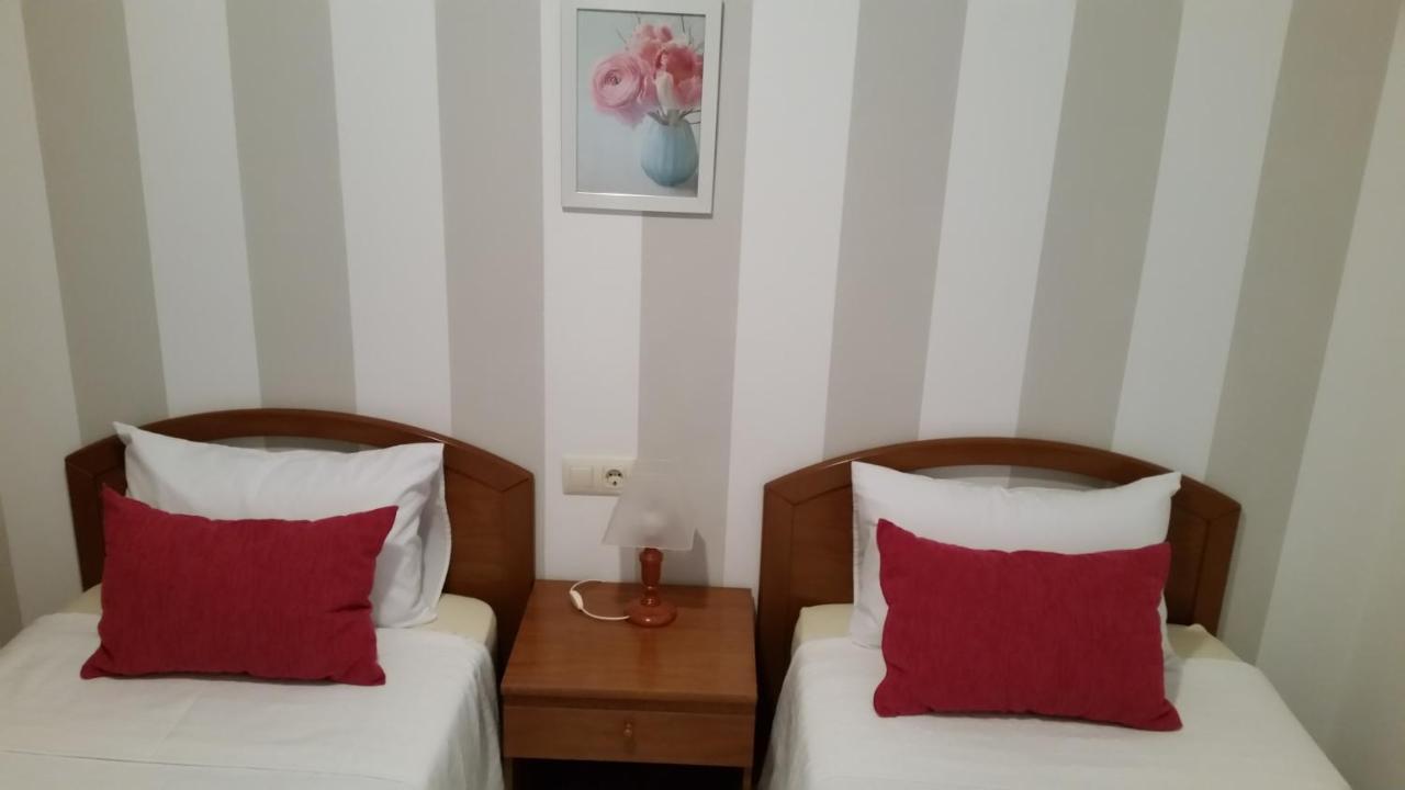Apartamentos Timon Puerto 格罗韦 外观 照片